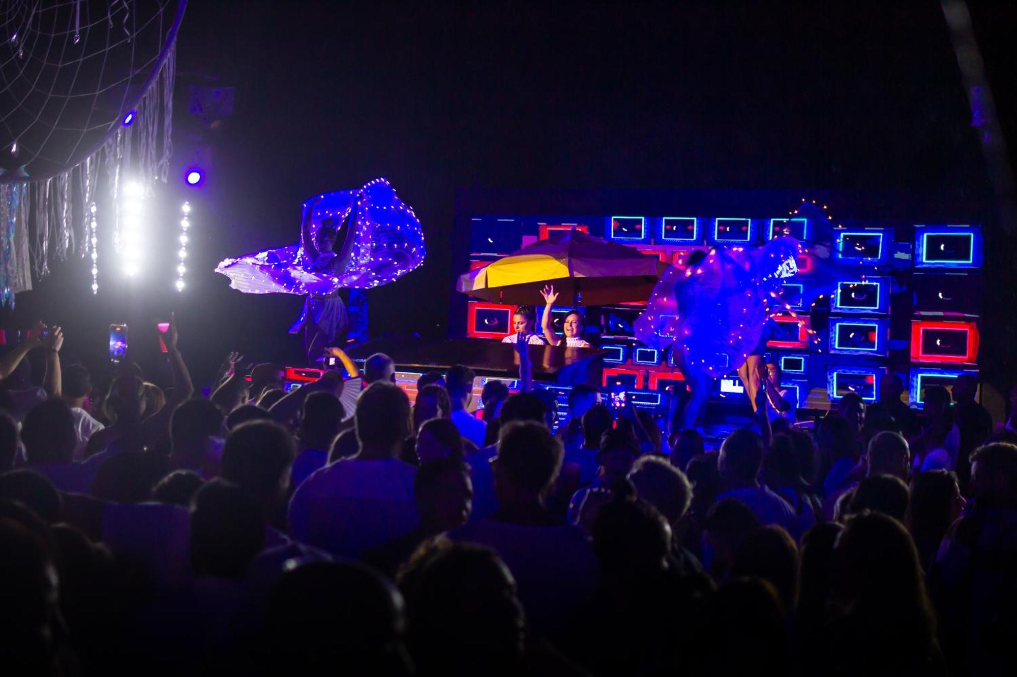 Cafe Jeri Hotel Jijoca de Jericoacoara Bagian luar foto The stage at the 2011 edition of the festival